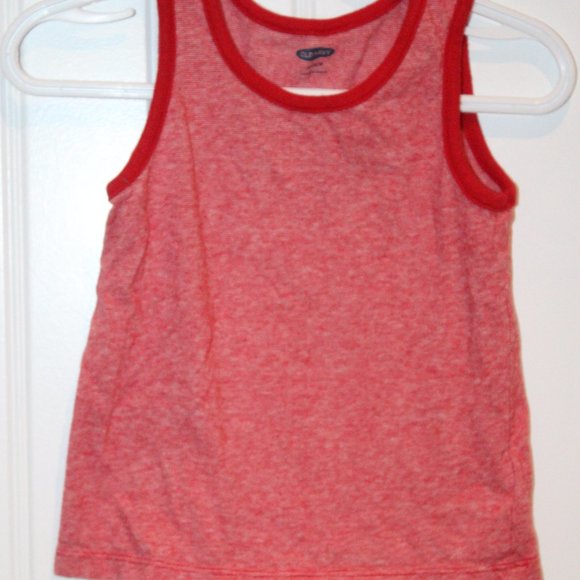 4/$20 🏷 Old Navy Summer Tank Size 18-24m - Picture 2 of 2